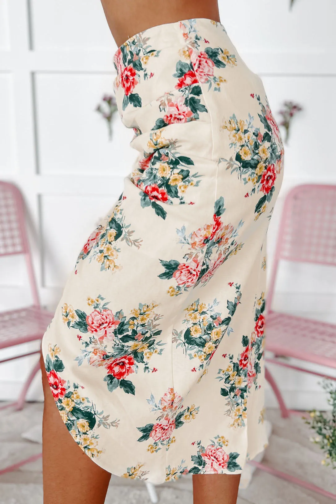 Chasing Success Floral Midi Skirt (Ivory/Coral/Sage)