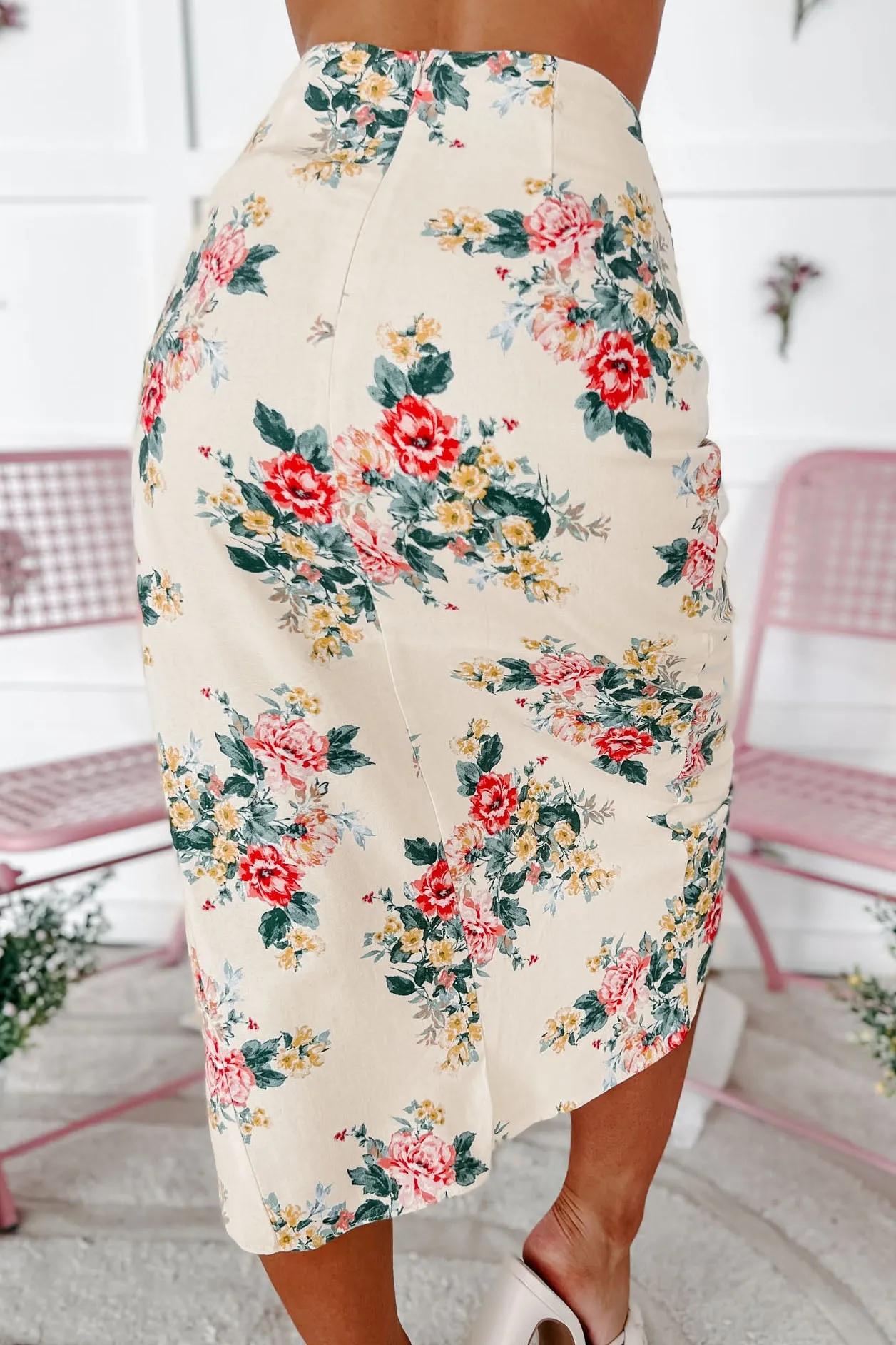 Chasing Success Floral Midi Skirt (Ivory/Coral/Sage)