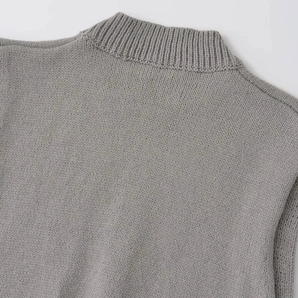 Minimalist High-Neck Sweater Gray Sleeveless Topper