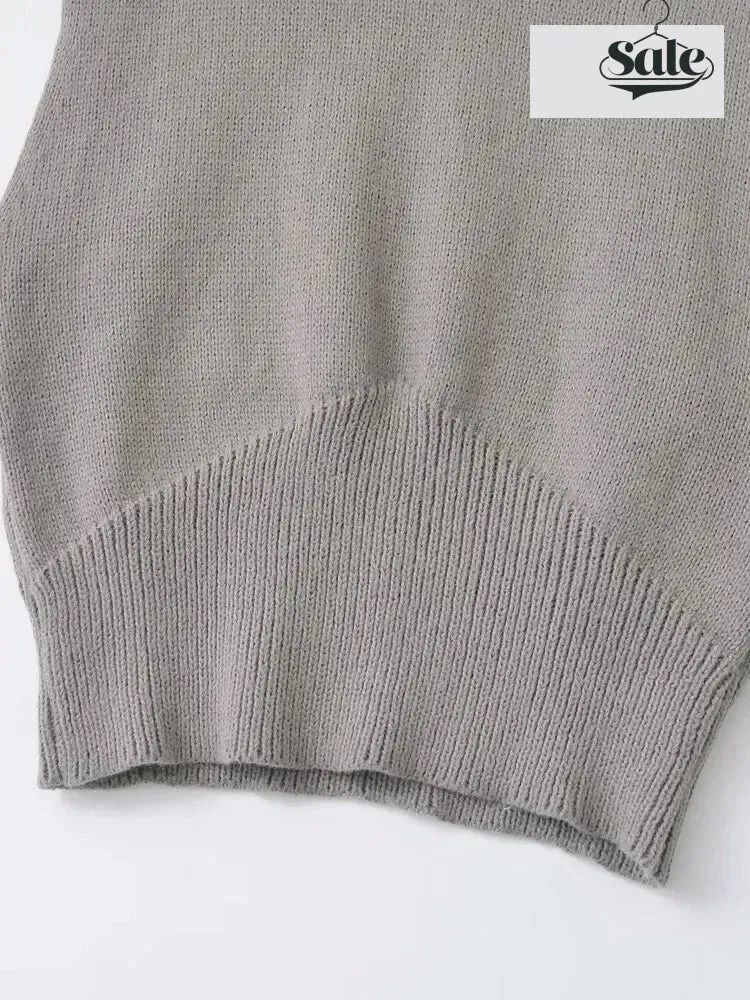 Minimalist High-Neck Sweater Gray Sleeveless Topper