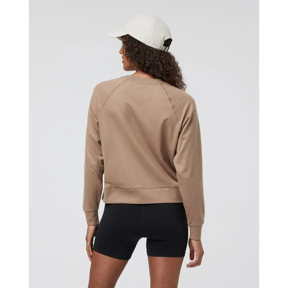 Vuori Women's Long Sleeve Halo Crew