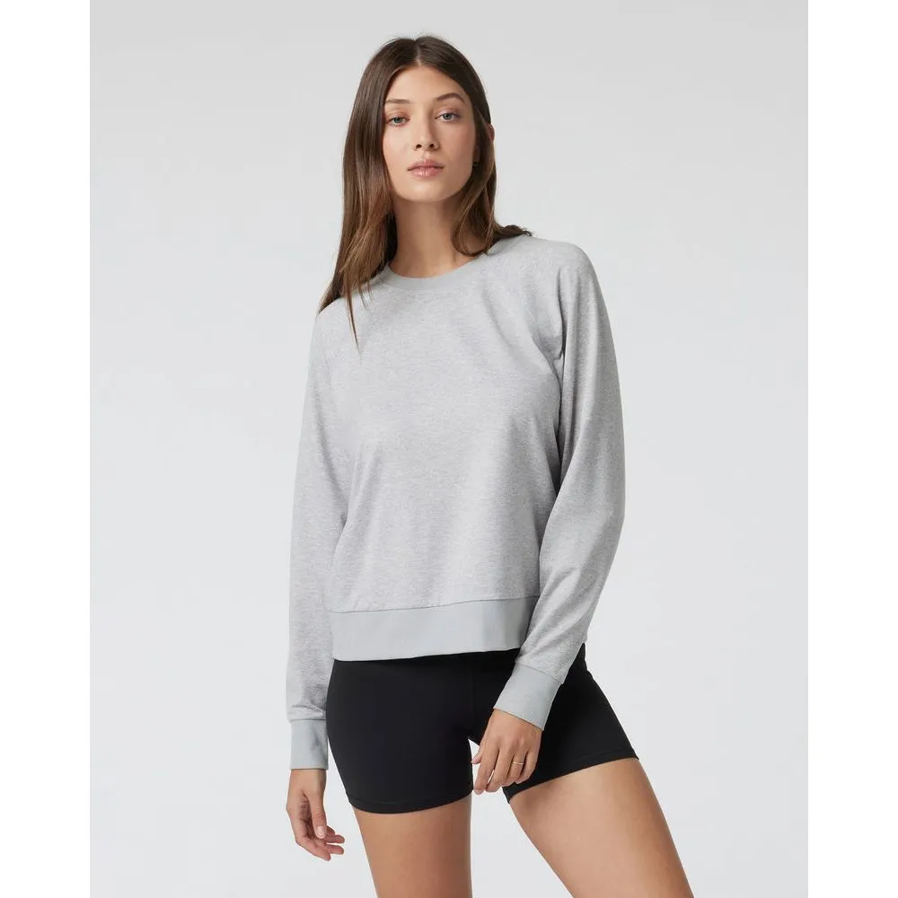 Vuori Women's Long Sleeve Halo Crew